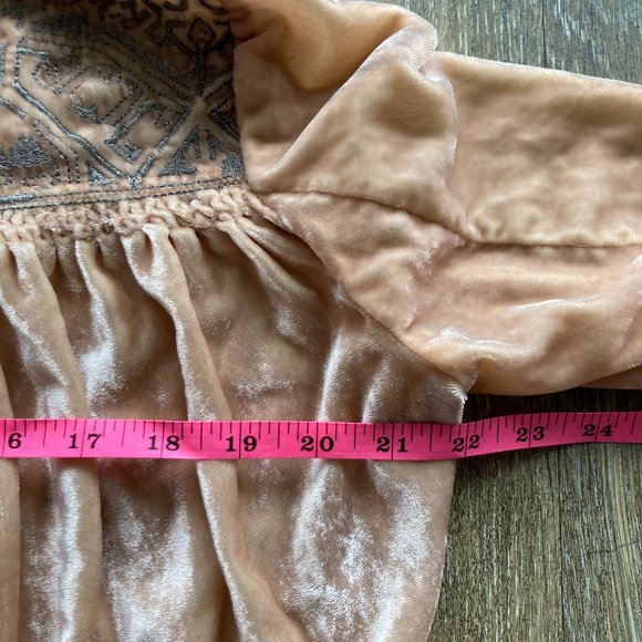 Elevenses Embroidered Peach Velvet Cardigan Size S - Picture 6 of 10